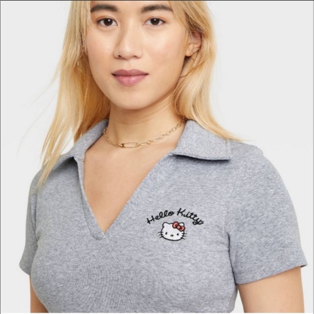 Hello Kitty Gray Short Sleeve Polo Knit Top with Red Bow Embroidery